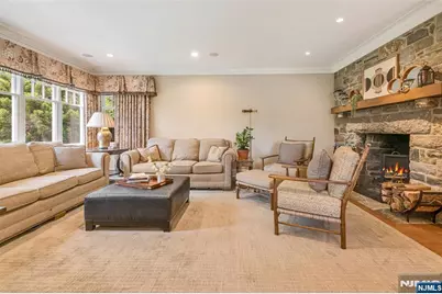 259 Indian Trail Drive, Franklin Lakes, NJ 07417 - Photo 14