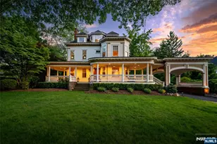 640 Ridgewood Ave, Ridgewood, NJ 07450 - Photo 1