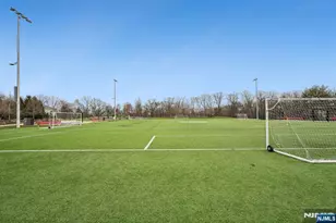 55 Greenbrook Dr, Bloomfield, NJ 07003 - Photo 26