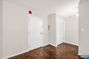 326 Prospect Ave 6J, Hackensack, NJ 07601 - Photo 18