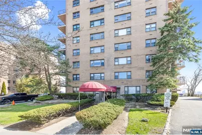 8800 Boulevard East 7F #7F, North Bergen, NJ 07047 - Photo 2