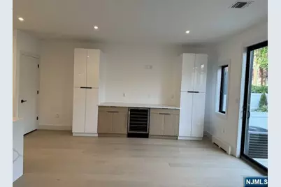 207 4th Street B #B, Palisades Park, NJ 07650 - Photo 10