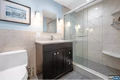 2000 Linwood Avenue 5B #5B, Fort Lee, NJ 07024 - Photo 16