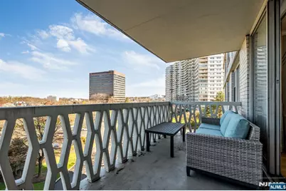 2000 Linwood Avenue 5B #5B, Fort Lee, NJ 07024 - Photo 24