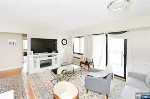 125 Prospect Ave 10C, Hackensack, NJ 07601 - Photo 6