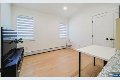 529 Lincoln B #B, Palisades Park, NJ 07650 - Photo 16