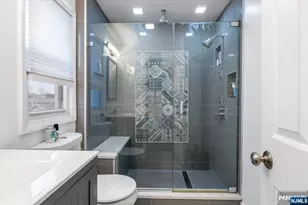 502 6th Ave, Lyndhurst Township, NJ 07071 - Photo 18