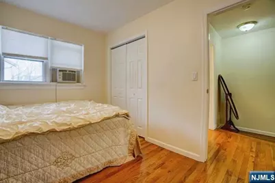 295 Tenafly Road I #I, Tenafly, NJ 07670 - Photo 10