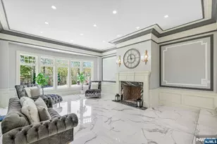 340 Indian Trail Dr, Franklin Lakes, NJ 07417 - Photo 10