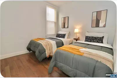 125 Malvern Street, Newark, NJ 07105 - Photo 10