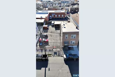 125 Malvern Street, Newark, NJ 07105 - Photo 8