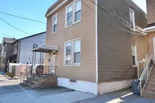 125 Malvern St, Newark, NJ 07105 - Photo 2