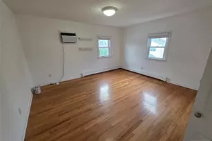 326 Walter Ave, Hasbrouck Heights, NJ 07604 - Photo 4