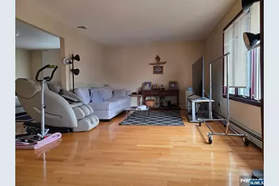 327 13th Street, Palisades Park, NJ 07650 - Photo 6