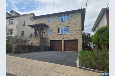327 13th Street, Palisades Park, NJ 07650 - Photo 2
