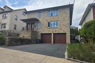 327 13th St, Palisades Park, NJ 07650 - Photo 2