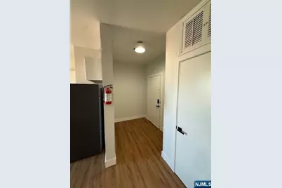 433 Lincoln Avenue C008B #C008B, Orange, NJ 07050 - Photo 1