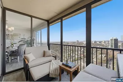 6 Horizon 2809 #2809, Fort Lee, NJ 07024 - Photo 8