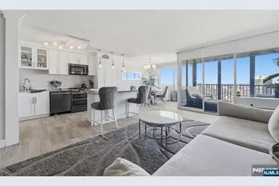 6 Horizon 2809 #2809, Fort Lee, NJ 07024 - Photo 1