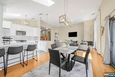 855 Valley Brook Avenue 1B #1B, Lyndhurst Township, NJ 07071 - Photo 8