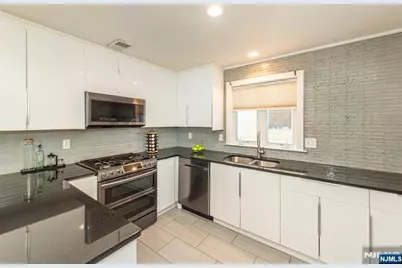 543-545 Livingston Street, Elizabeth, NJ 07206 - Photo 8