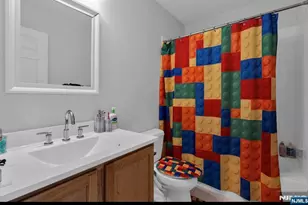 451 Hartford Dr 4052, Nutley, NJ 07110 - Photo 18