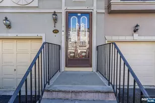 451 Hartford Dr 4052, Nutley, NJ 07110 - Photo 2