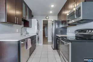 2 Claridge Dr 7Ke, Verona, NJ 07044 - Photo 16