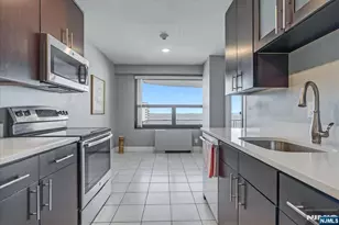 2 Claridge Dr 7Ke, Verona, NJ 07044 - Photo 6