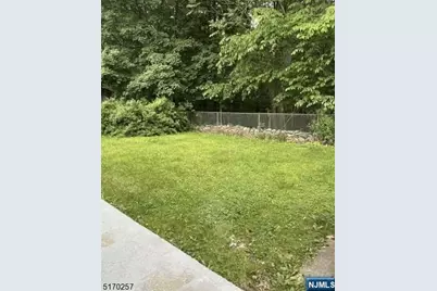 743 Newcomb Road, Ridgewood, NJ 07450 - Photo 18