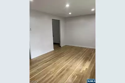 743 Newcomb Road, Ridgewood, NJ 07450 - Photo 6