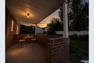 165 Oak Grove Avenue, Hasbrouck Heights, NJ 07604 - Photo 34