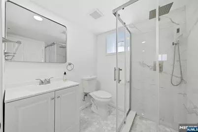42 Spring Valley Avenue, Hackensack, NJ 07601 - Photo 28