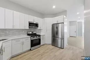 327 S Orange Ave 1, Newark, NJ 07103 - Photo 8