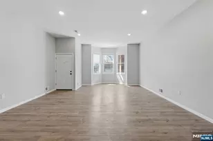 327 S Orange Ave 1, Newark, NJ 07103 - Photo 2