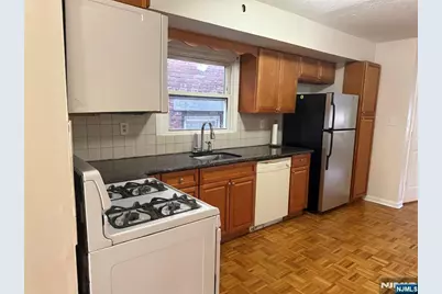 2513 Palisade Avenue, Union City, NJ 07087 - Photo 4