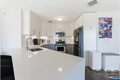 36 Mountainside Park Terrace, Montclair, NJ 07043 - Photo 10