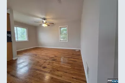 22 Broadway 2 #2, Hackensack, NJ 07601 - Photo 6