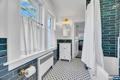 516 Centre Street, South Orange, NJ 07079 - Photo 24