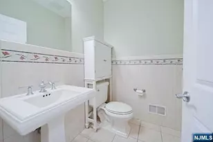 2 Candlewood Dr, Old Tappan, NJ 07675 - Photo 30