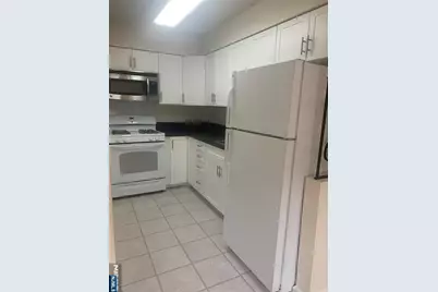 60 Columbia Avenue 5 #5, Dumont, NJ 07628 - Photo 2