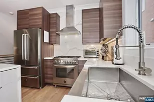 414 Lawton Ave, Cliffside Park, NJ 07010 - Photo 22