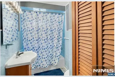 649 New Jersey Avenue, Lyndhurst Township, NJ 07071 - Photo 16