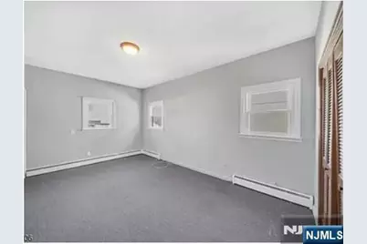 649 New Jersey Avenue, Lyndhurst Township, NJ 07071 - Photo 12