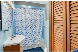 649 New Jersey Ave, Lyndhurst Township, NJ 07071 - Photo 16