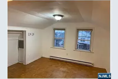 649 New Jersey Avenue, Lyndhurst Township, NJ 07071 - Photo 28