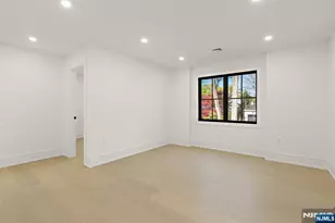 308 Myrtle St, Haworth, NJ 07641 - Photo 16