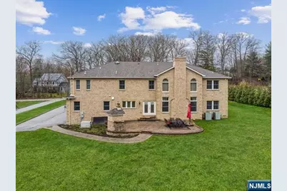 324 Lake Street, Upper Saddle River, NJ 07458 - Photo 38