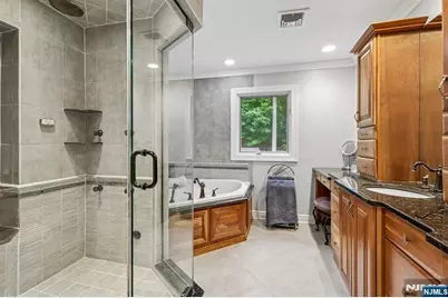 128 Rutherford Road, Mahwah, NJ 07430 - Photo 20