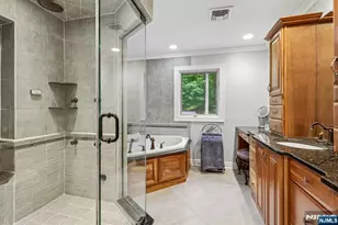 128 Rutherford Rd, Mahwah, NJ 07430 - Photo 20